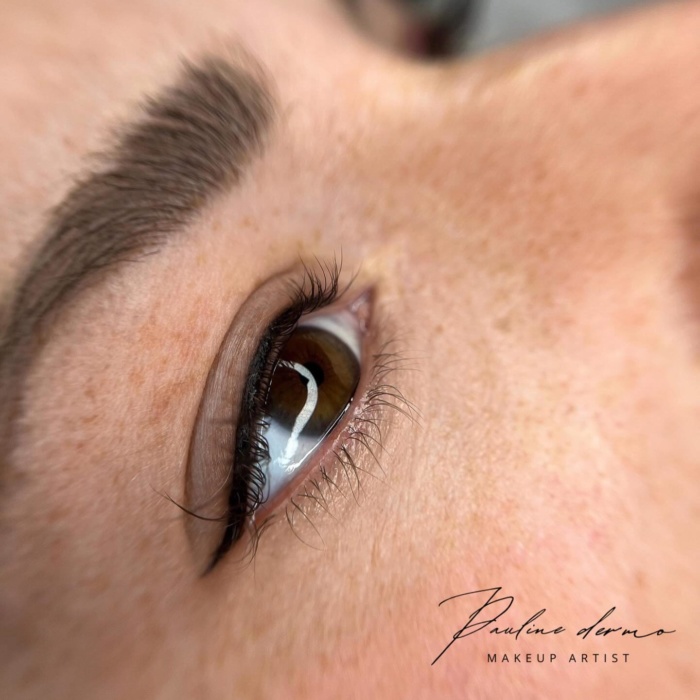 eye liner classique maquillage permanent